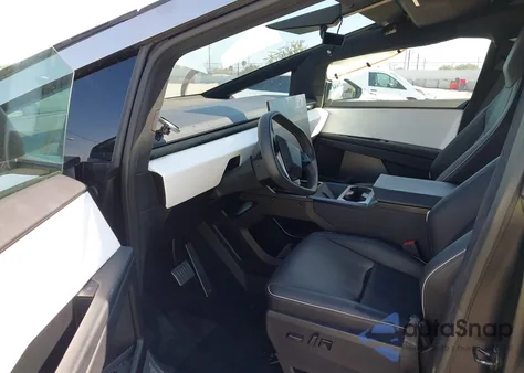 2024 Tesla Cybertruck All-Wheel Drive z USA, uszkodzony, nr VIN 7G2CEHEDXRA006762